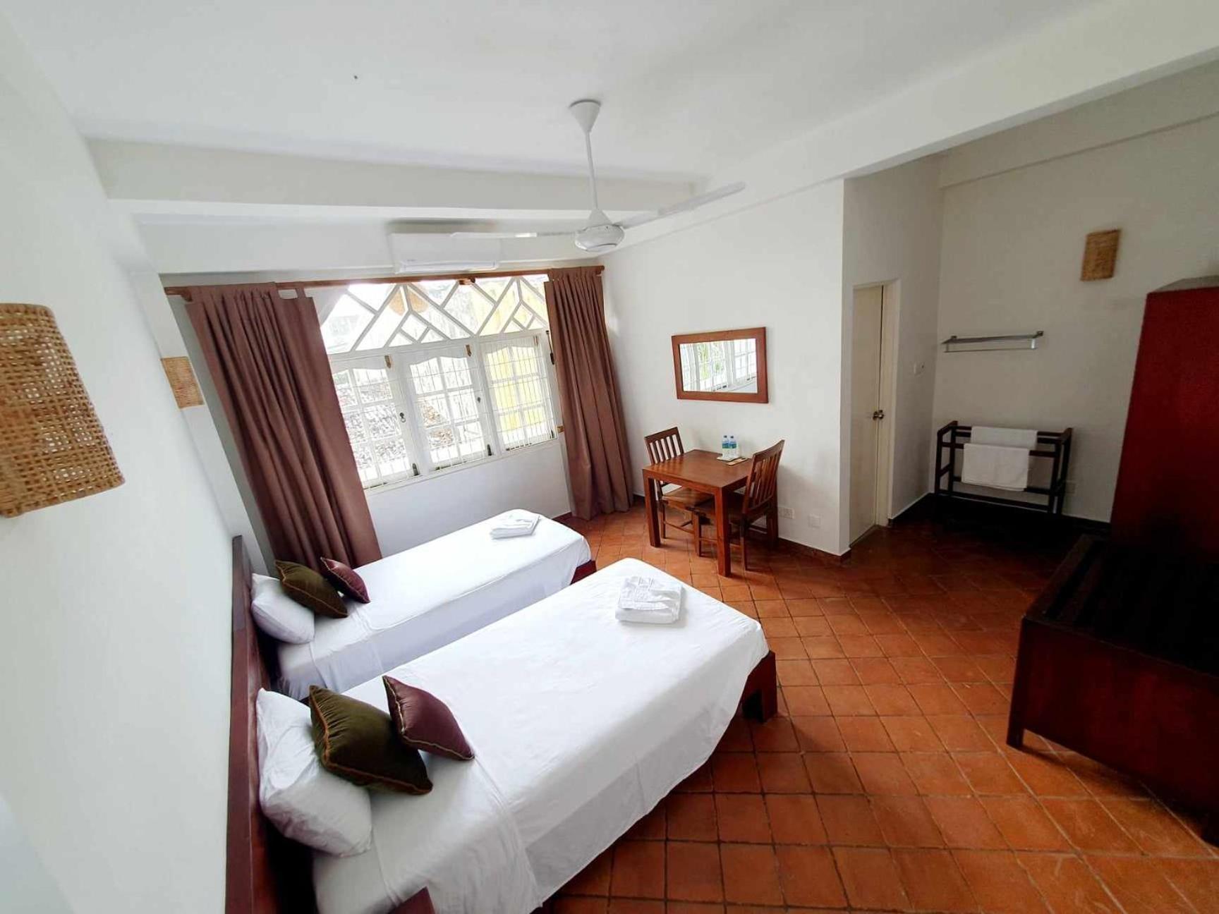 Hotel Mountbaylk Dehiwala-Mount Lavinia Esterno foto